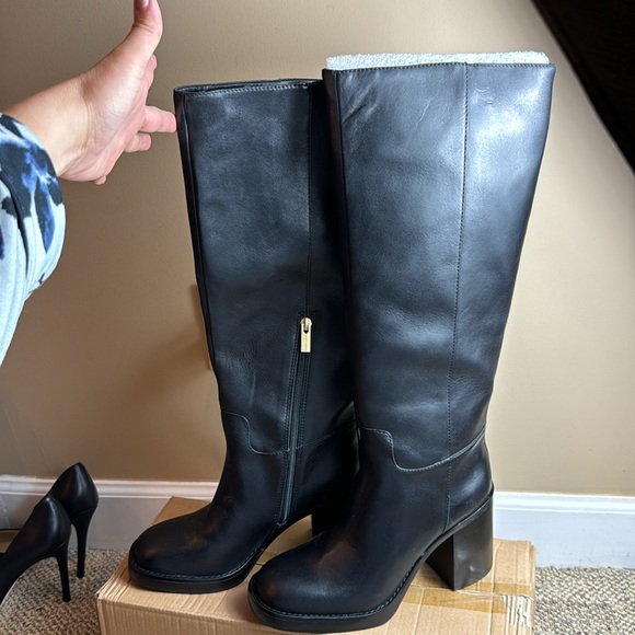 NWOT • Vince Camuto • Women's Gibi Knee High Chunk Heel Boot •🖤 Black 🖤• Size 9 - Picture 4 of 14